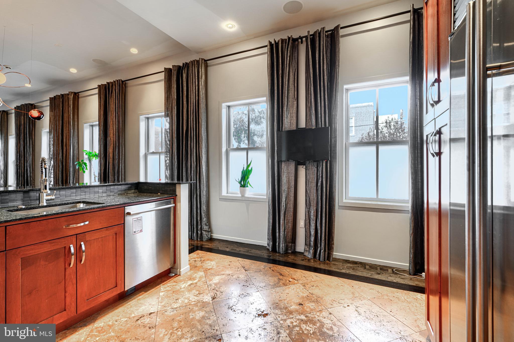 1301 Hull Street Baltimore, MD 21230 - Photo 17 of 48