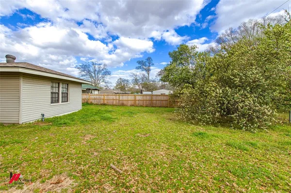 $165,000 | 214 Ellis Drive, Minden, LA 71055
