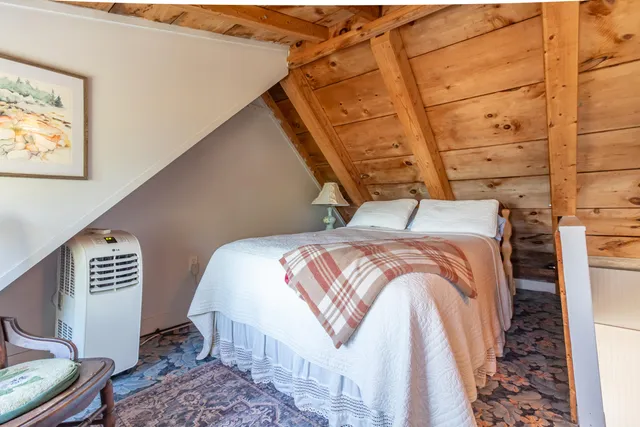 $1,250,000 | 614-618 Gouldsboro Point Road, Gouldsboro, ME 04607