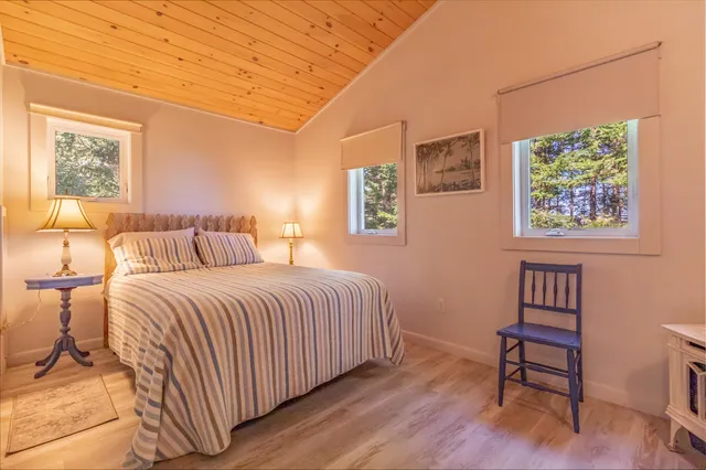 $1,250,000 | 614-618 Gouldsboro Point Road, Gouldsboro, ME 04607