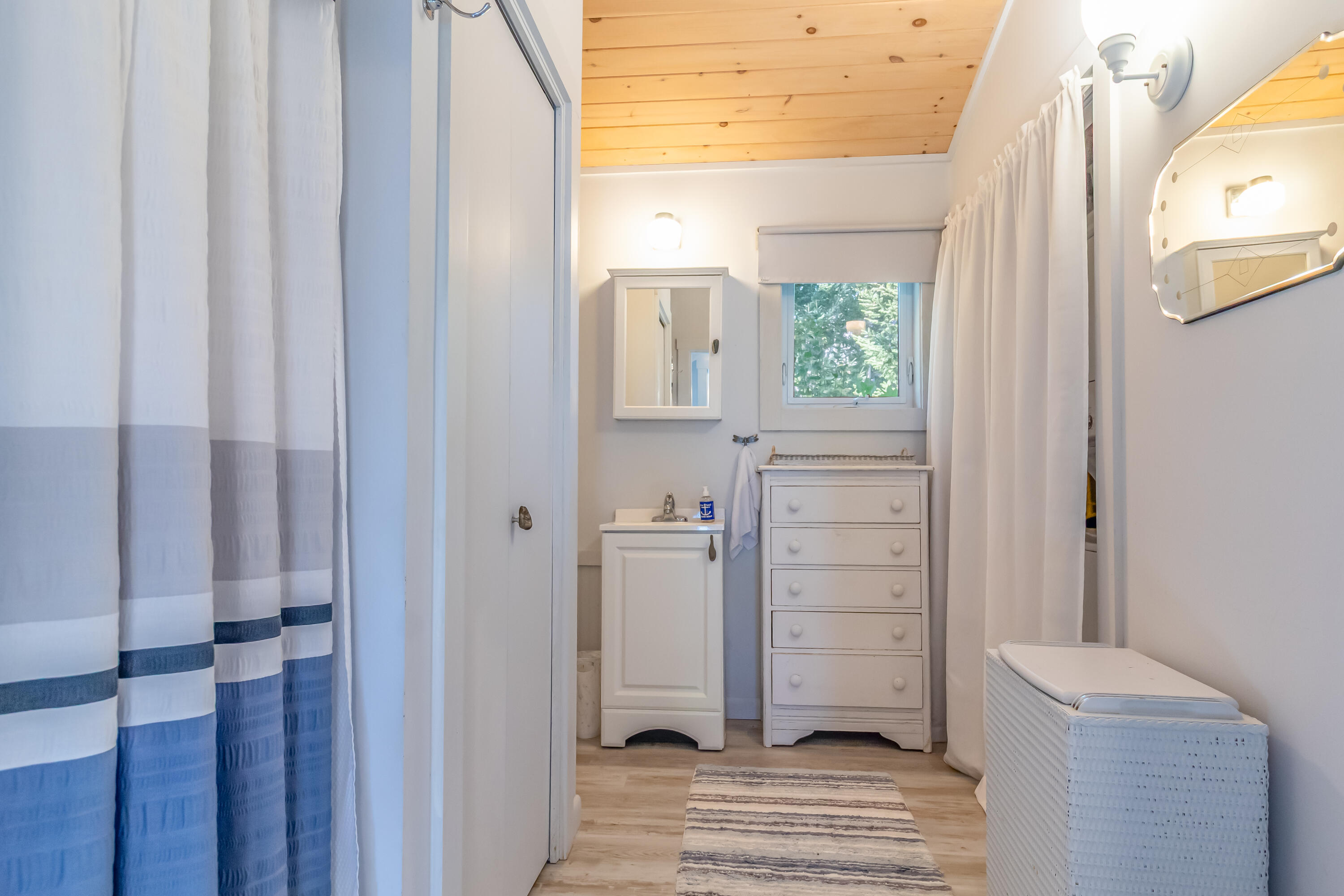 614-618 Gouldsboro Point Road Gouldsboro, ME 04607 - Photo 55 of 110 Blue Loon Cottage Bathroom