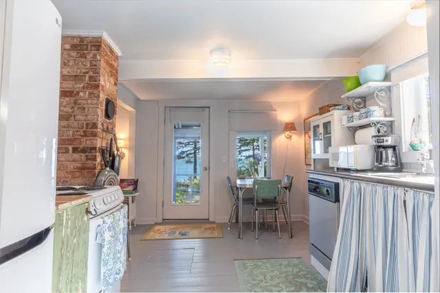 $1,250,000 | 614-618 Gouldsboro Point Road, Gouldsboro, ME 04607