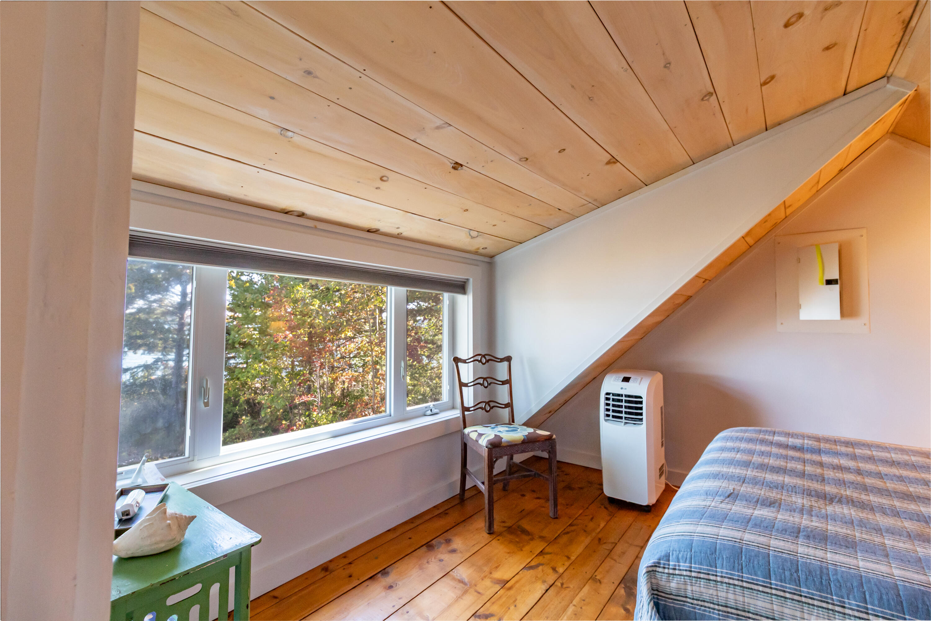 614-618 Gouldsboro Point Road Gouldsboro, ME 04607 - Photo 67 of 110 Blue Loon Cottage Upstairs BR2