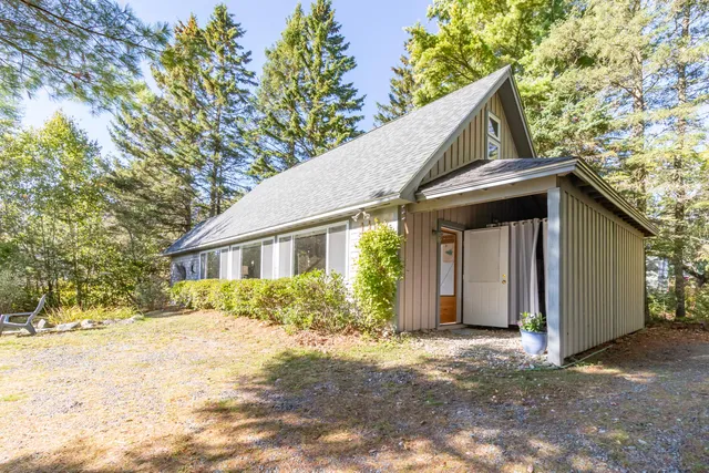$1,250,000 | 614-618 Gouldsboro Point Road, Gouldsboro, ME 04607