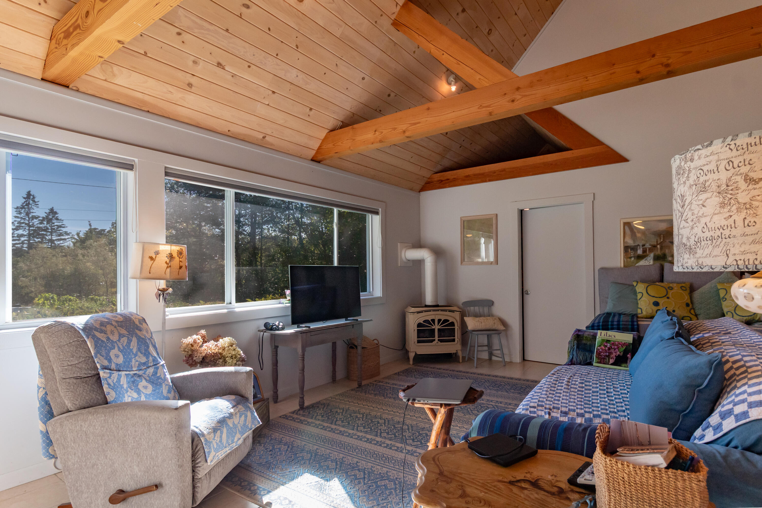 614-618 Gouldsboro Point Road Gouldsboro, ME 04607 - Photo 95 of 110 The Barn living room