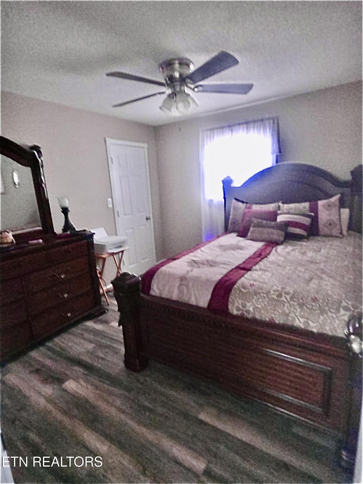 327 Coleman Street Harrogate, TN 37752 - Photo 7 of 15 6796367574849039743