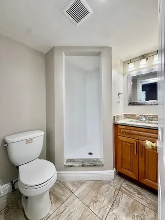 $2,350 | 714 Southwest 81st Avenue, Unit 8A, North Lauderdale, FL 33068