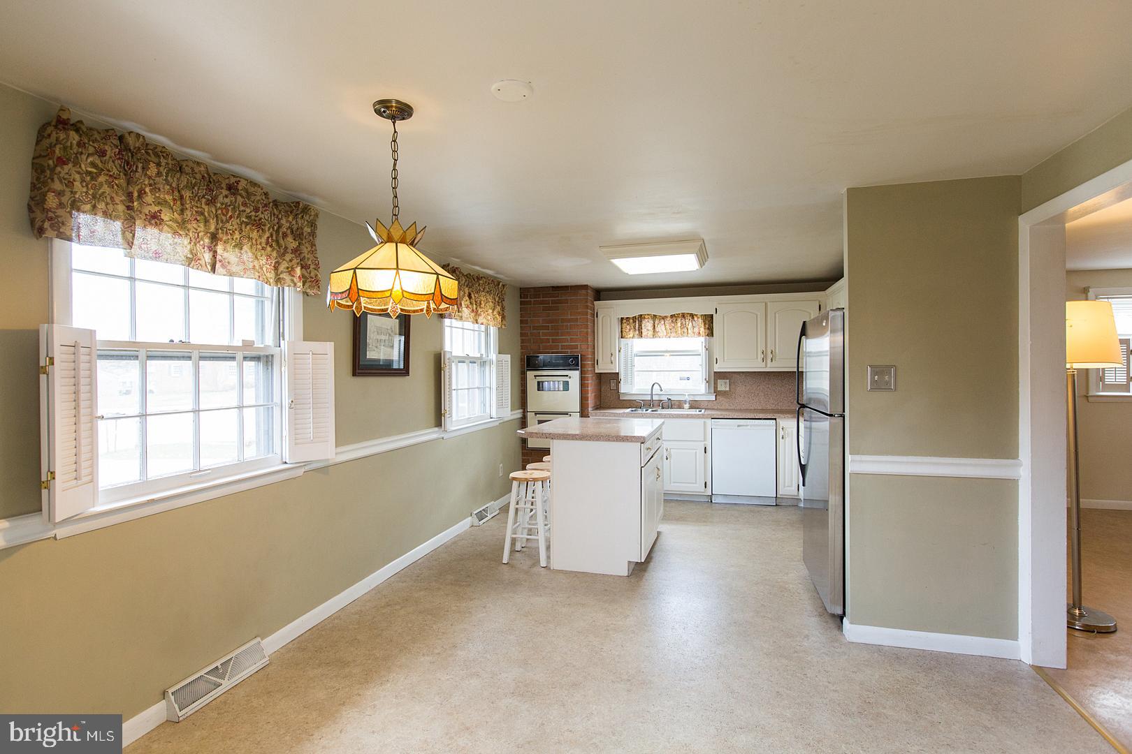 1732 Sammar Road Lancaster, PA 17601 - Photo 5 of 45