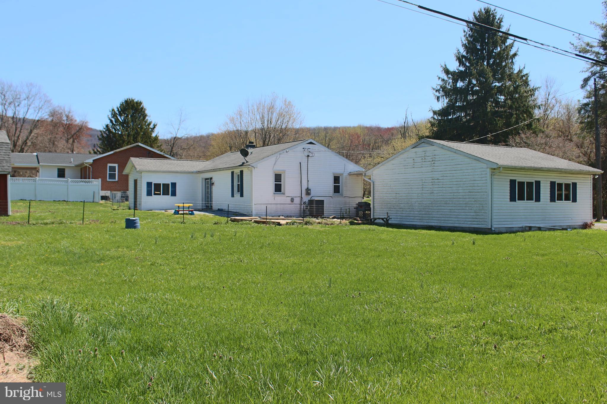 21322 Greenbrier Road Boonsboro, MD 21713 - Photo 16 of 21 Back yard view