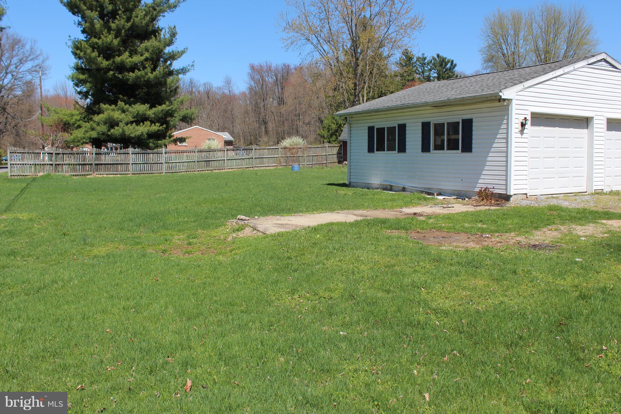 21322 Greenbrier Road Boonsboro, MD 21713 - Photo 20 of 21 Excellent yard space