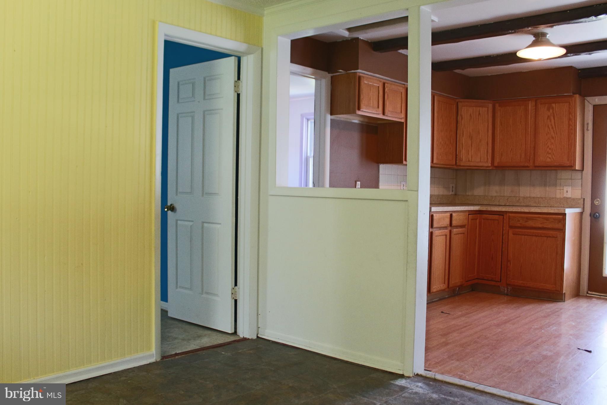 21322 Greenbrier Road Boonsboro, MD 21713 - Photo 5 of 21 Dining Room facing kitchen