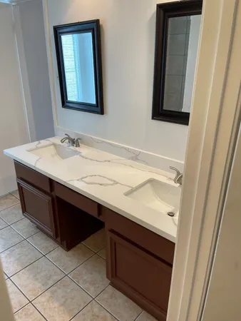 $249,000 | 12810 Ashford Knoll Drive, Houston, TX 77082