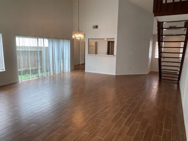 $249,000 | 12810 Ashford Knoll Drive, Houston, TX 77082