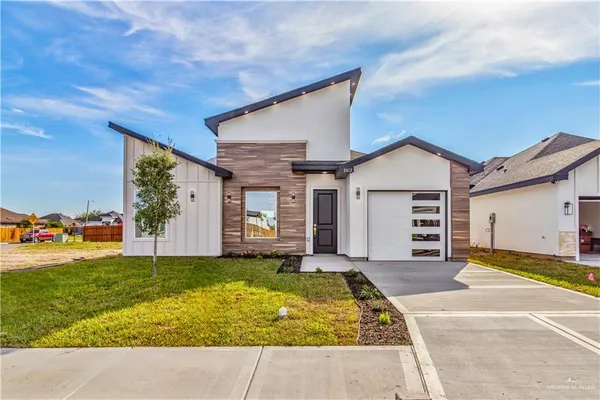 $229,000 | 2412 East Sabinal Avenue, Hidalgo, TX 78557