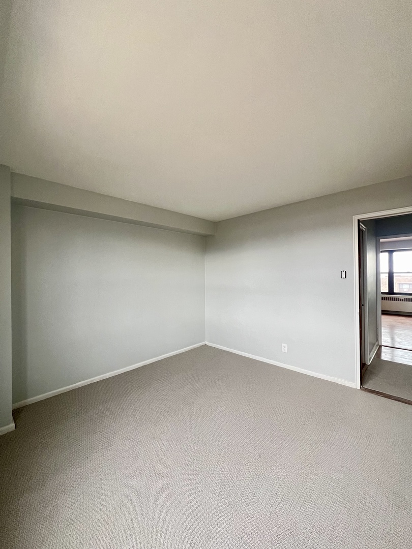 6118 North Sheridan Road, Unit 607 Chicago, IL 60660 - Photo 12 of 13 Gallery Image 12
