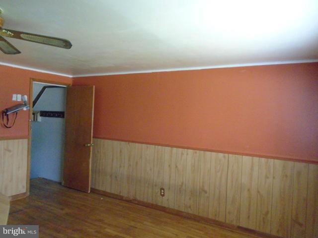 1102 Middleborough Road Baltimore, MD 21221 - Photo 8 of 19 Dining Room
