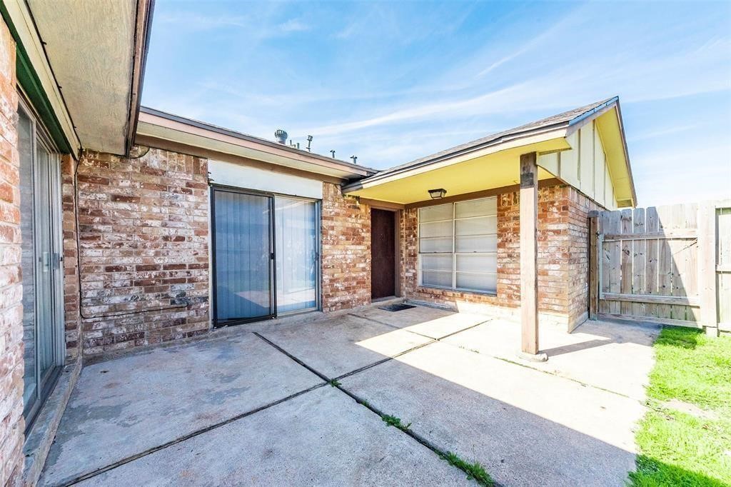 10424 Belfast Road La Porte, TX 77571 - Photo 20 of 22