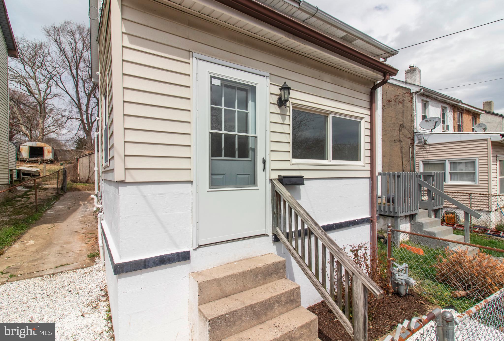 4348 Ridge Road Marcus Hook, PA 19061 - Photo 4 of 25 Gallery Image 4