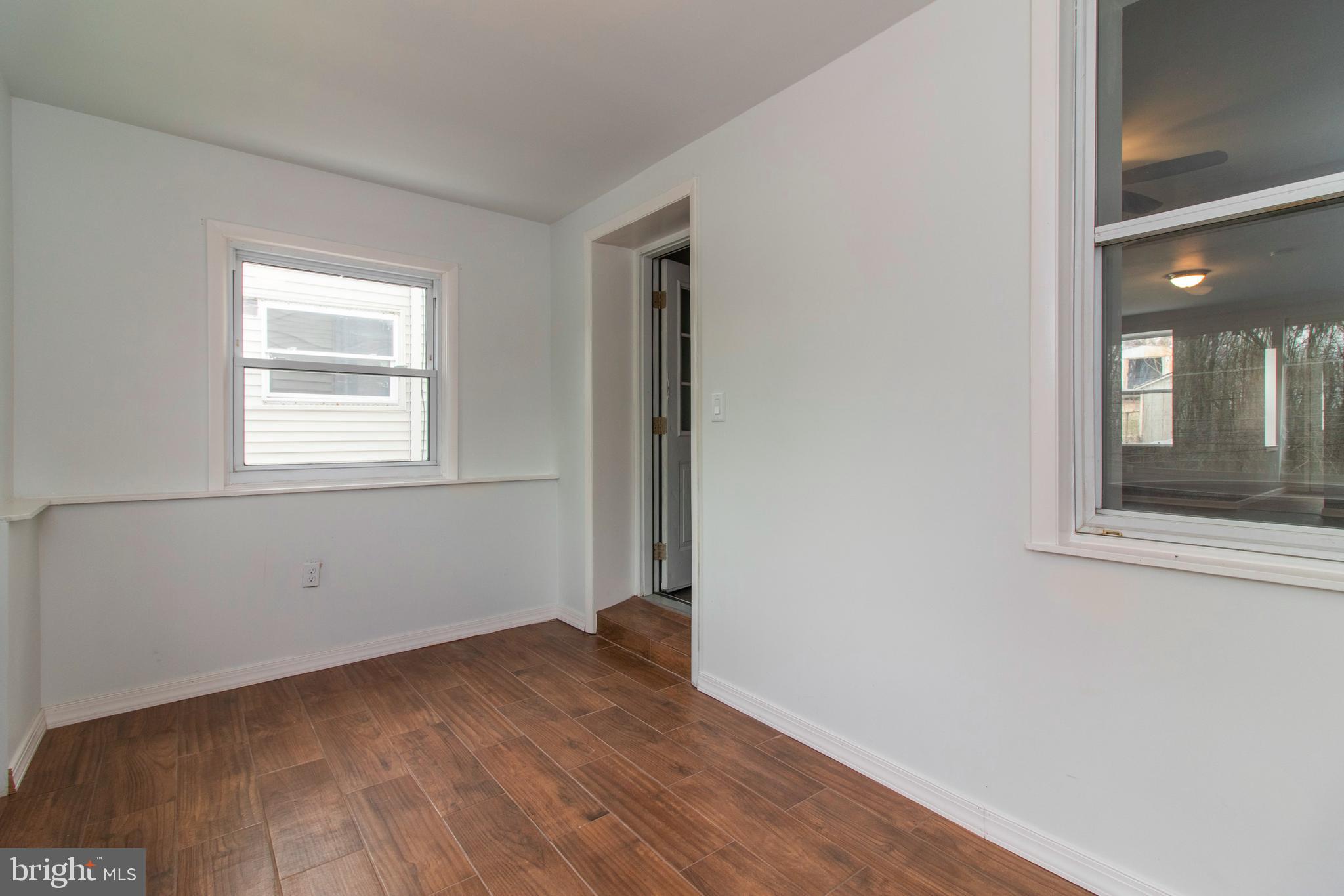 4348 Ridge Road Marcus Hook, PA 19061 - Photo 5 of 25 Gallery Image 5
