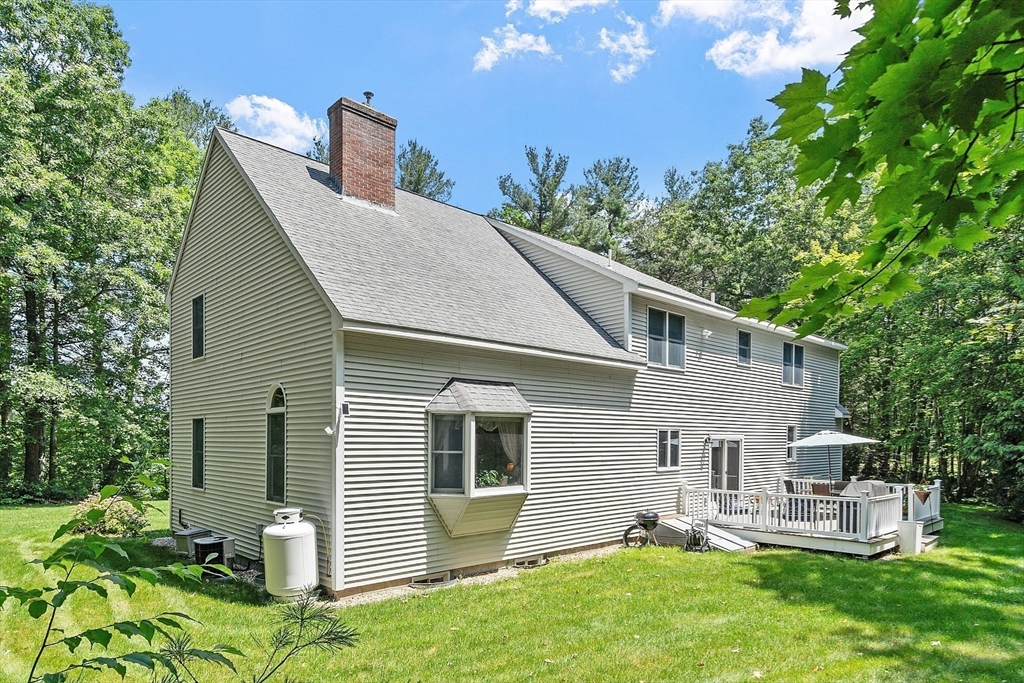 169 Narrows Road Westminster, MA 01473 - Photo 37 of 41 a front view of a house with garden
