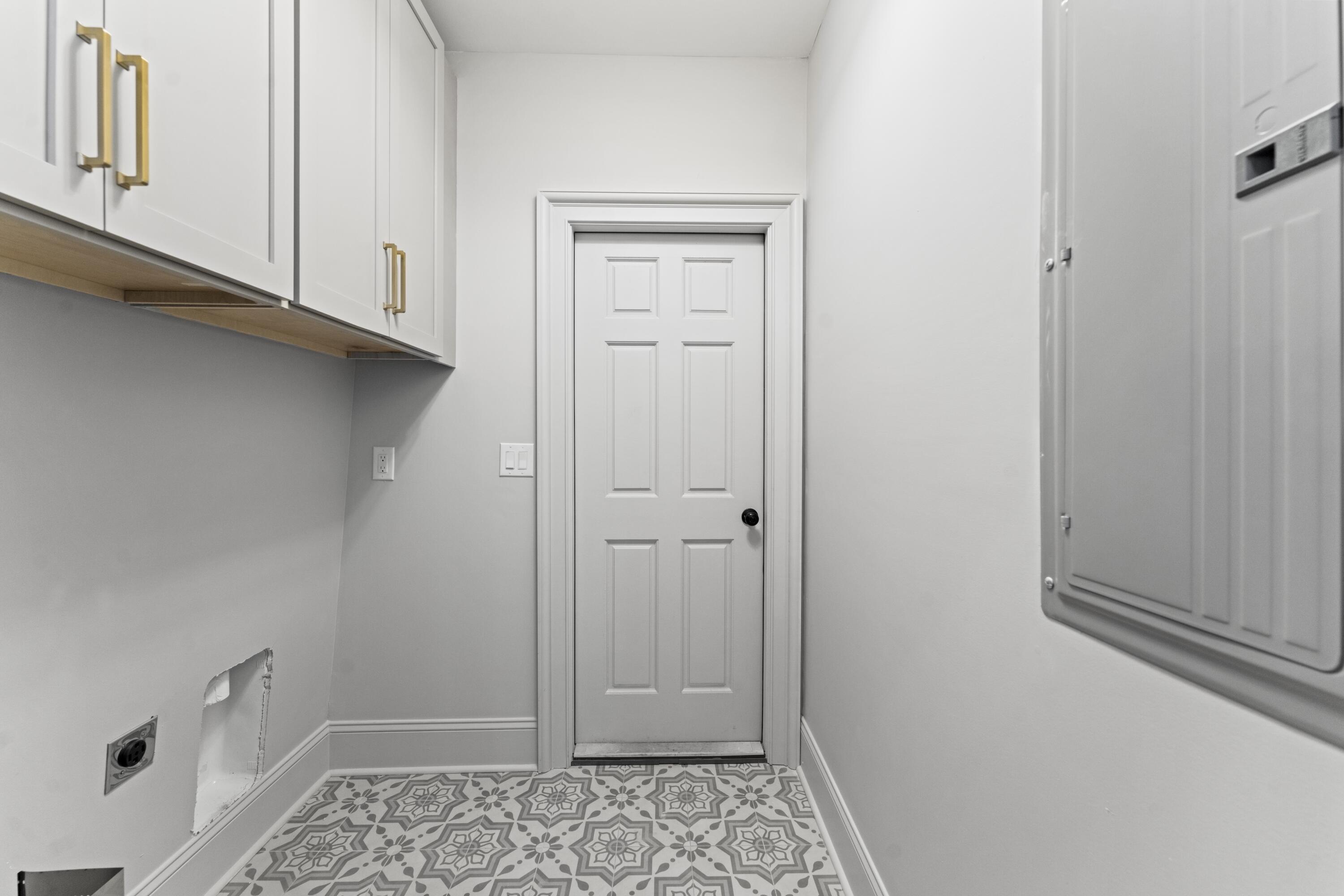 80 Smith Street Charleston, SC 29401 - Photo 16 of 81 DSC04381