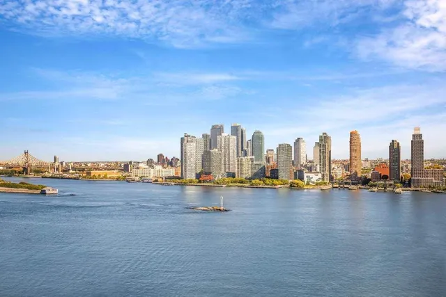 $1,395,000 | 415 East 37th Street, Unit 21J | Murray Hill