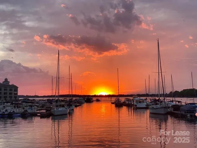 $2,000 | 18861 Vineyard Point Lane, Cornelius, NC 28031