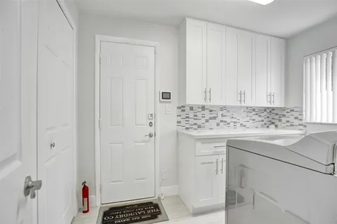 $799,000 | 2129 Northeast 62nd Street, Fort Lauderdale, FL 33308