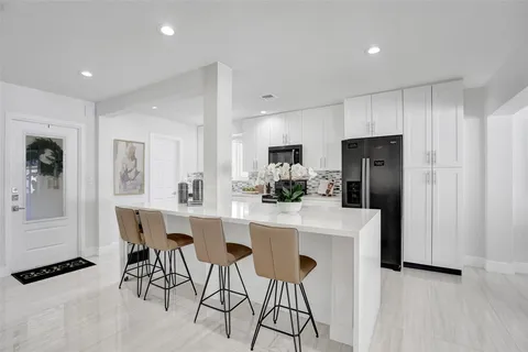 $799,000 | 2129 Northeast 62nd Street, Fort Lauderdale, FL 33308