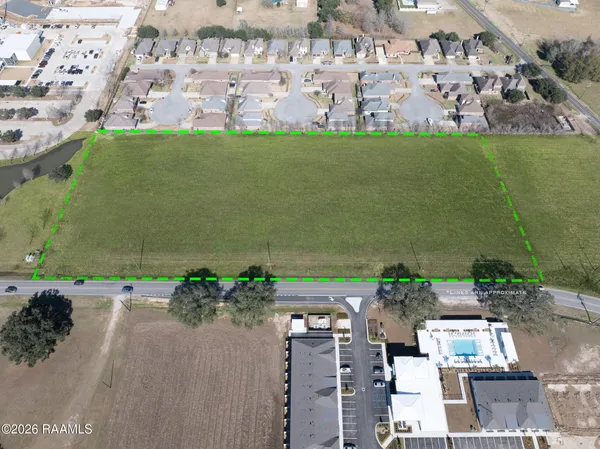 $5,077,563 | 1200-blk East Broussard Road, Lafayette, LA 70508