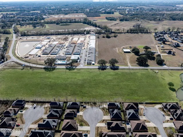 $5,077,563 | 1200-blk East Broussard Road, Lafayette, LA 70508