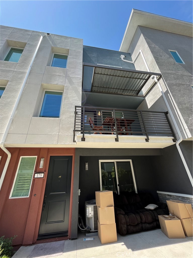 a view of outdoor space