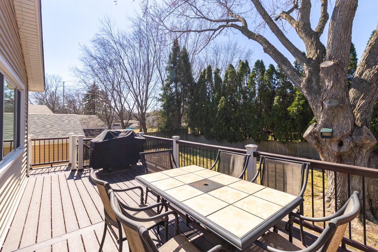 12025 Jasper Lane Eden Prairie, MN 55347 - Photo 35 of 50