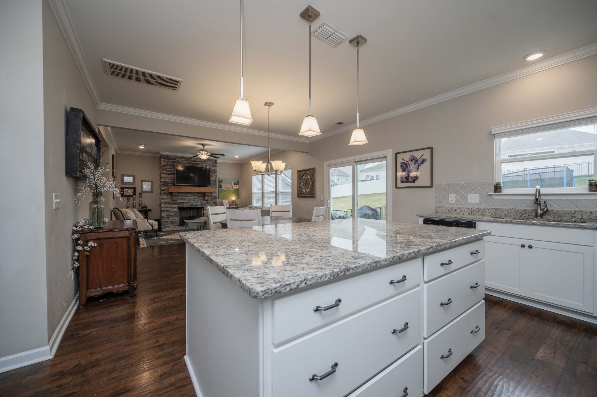 416 Butler Road Mount Juliet, TN 37122 - Photo 22 of 46 a kitchen with stainless steel appliances granite countertop a sink stove and refrigerator