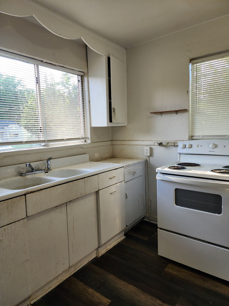 926 Brooks Road Columbus, GA 31903 - Photo 7 of 12