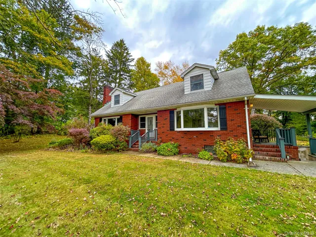 $3,625 | 193 Bower Road, Poughkeepsie, NY 12603