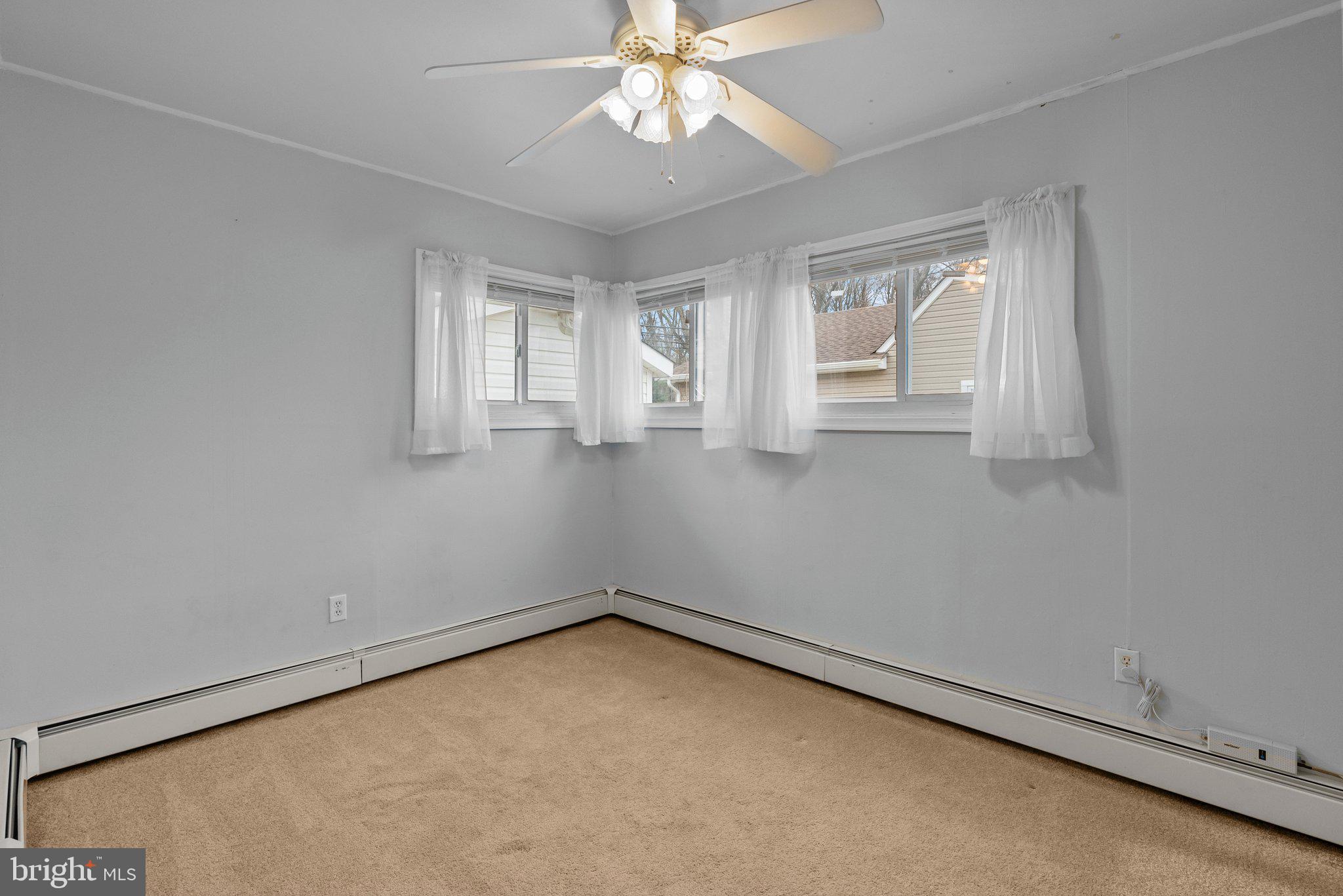 142 Harmony Road Levittown, PA 19056 - Photo 13 of 22 Gallery Image 13
