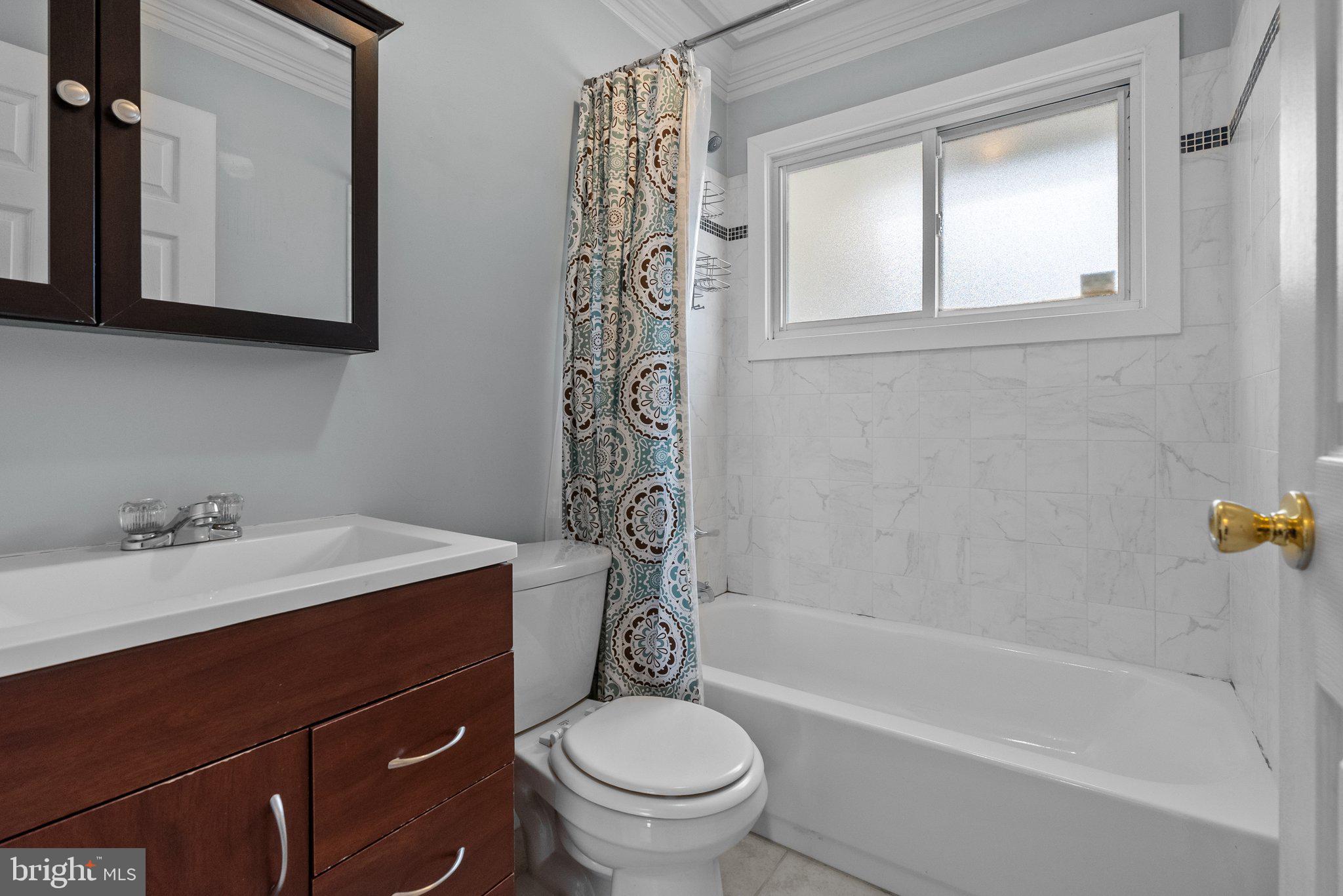 142 Harmony Road Levittown, PA 19056 - Photo 14 of 22 Gallery Image 14