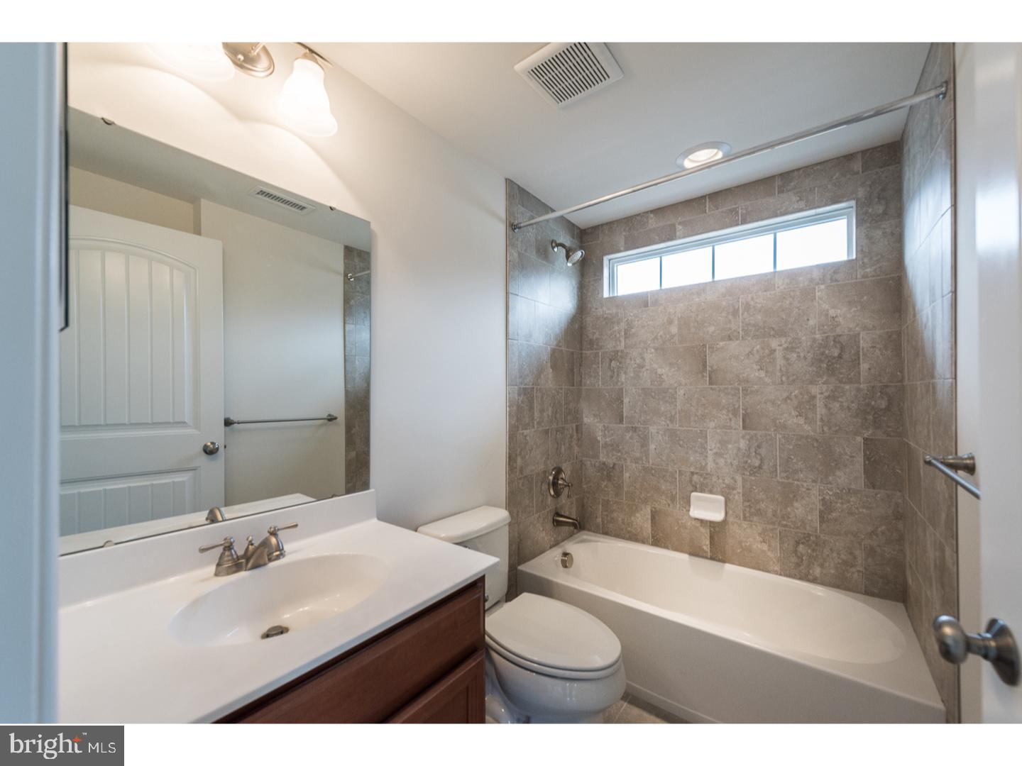 116 North Hillcrest Road Springfield, PA 19064 - Photo 19 of 24 Bathroom