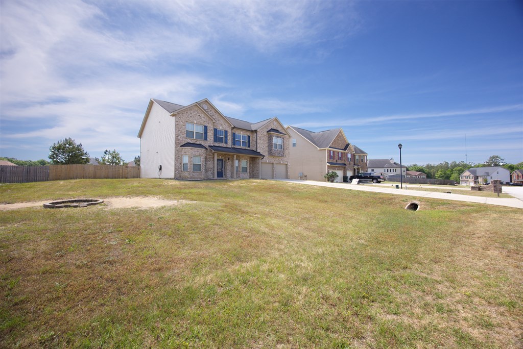 61 Utah Street Fort Mitchell, AL 36856 - Photo 3 of 51