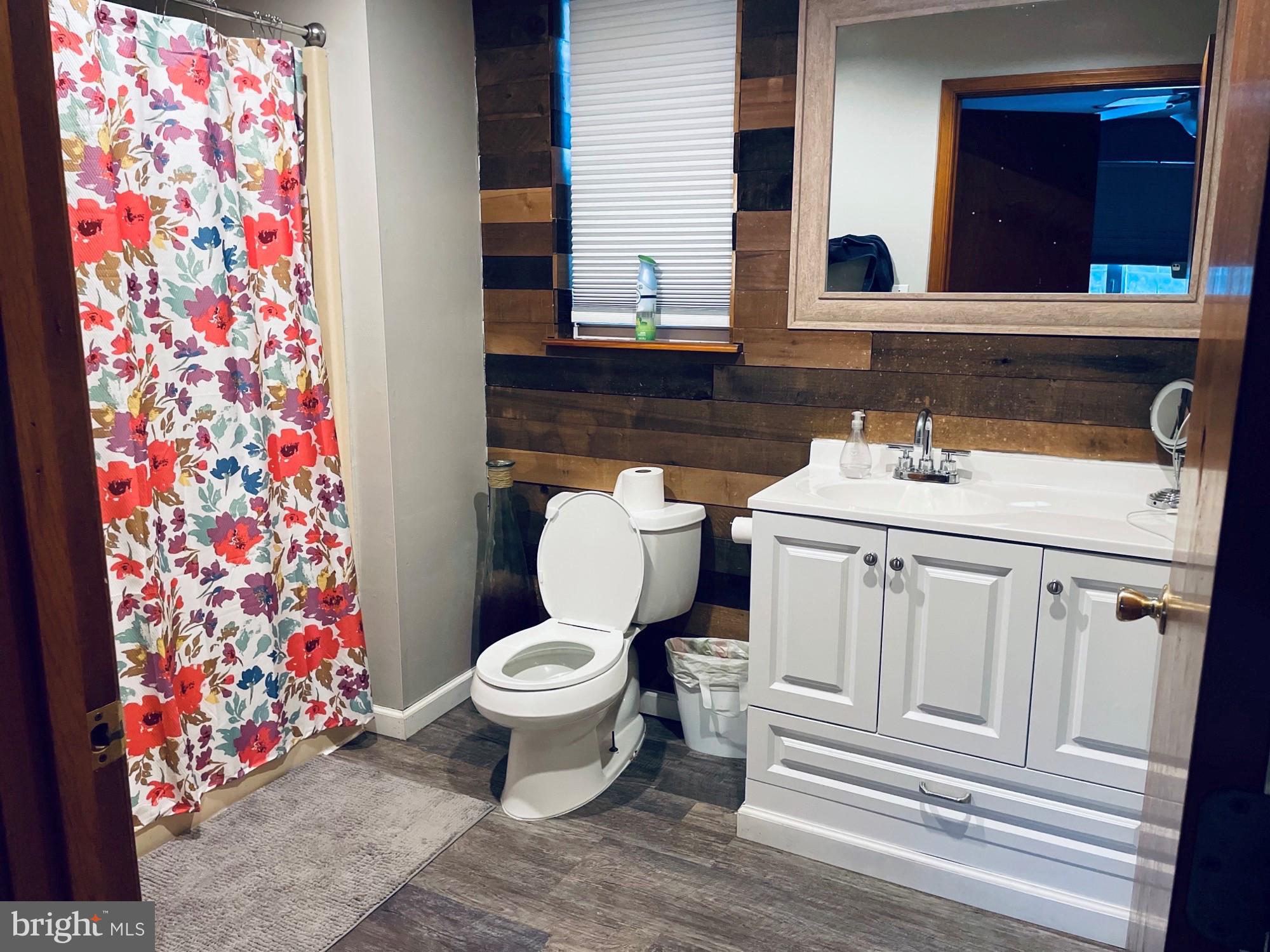 335 Meadowcroft Road West Deptford, NJ 08096 - Photo 19 of 23 Master bath