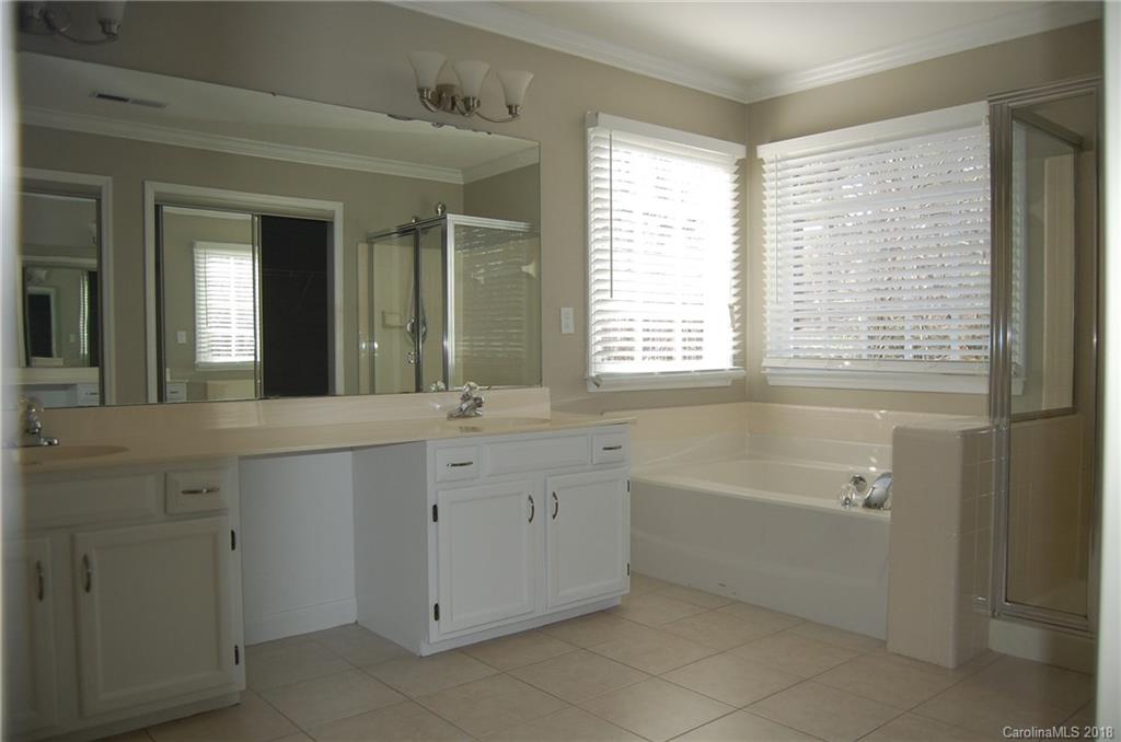 7403 Trotter Road Charlotte, NC 28216 - Photo 13 of 25 Gallery Image 13