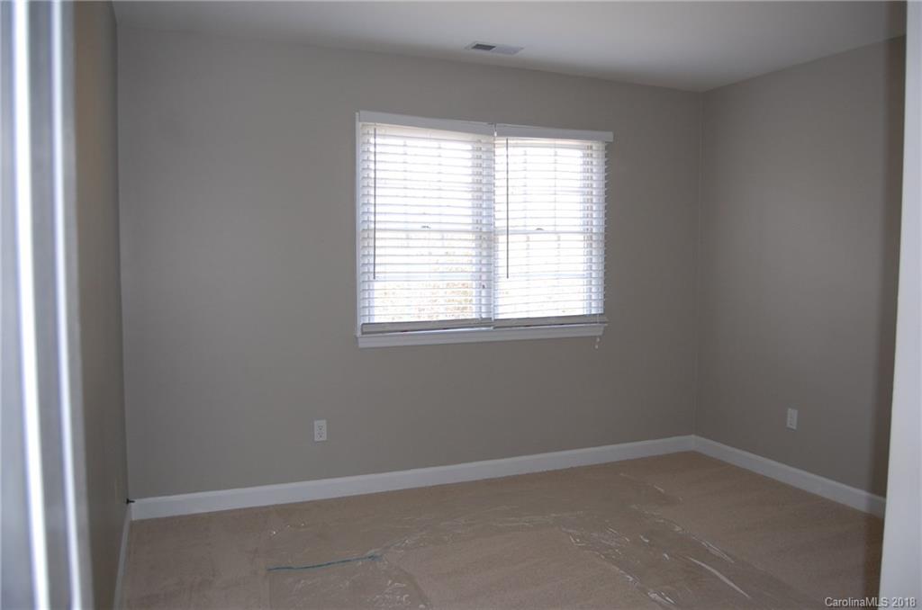7403 Trotter Road Charlotte, NC 28216 - Photo 23 of 25 Gallery Image 23