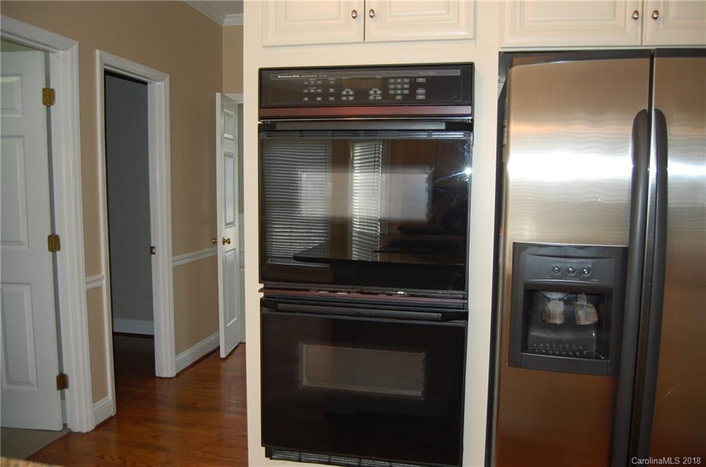 7403 Trotter Road Charlotte, NC 28216 - Photo 5 of 25 Gallery Image 5