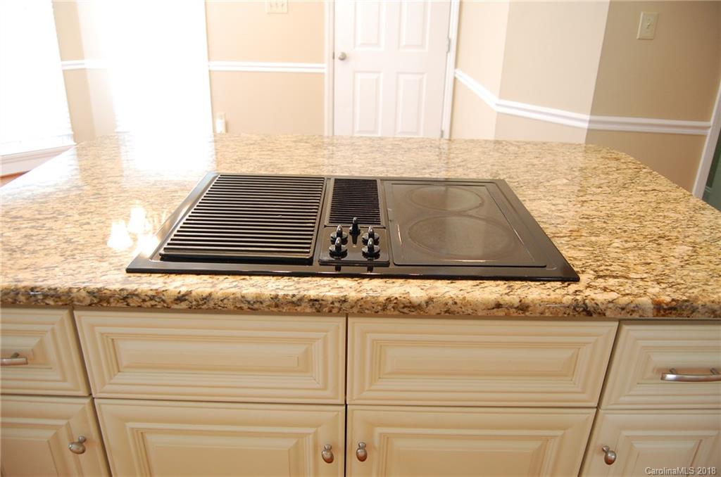 7403 Trotter Road Charlotte, NC 28216 - Photo 6 of 25 Gallery Image 6