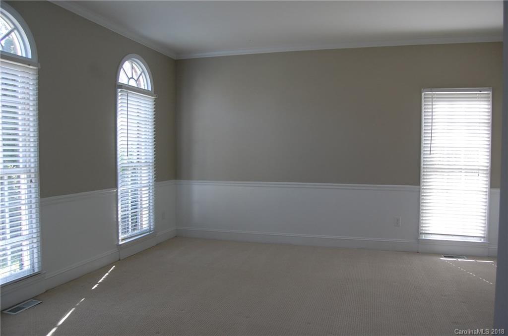 7403 Trotter Road Charlotte, NC 28216 - Photo 10 of 25 Gallery Image 10