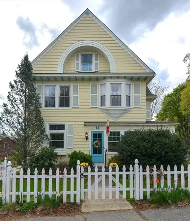 $699,800 | 24 Main Street, Upton, MA 01568