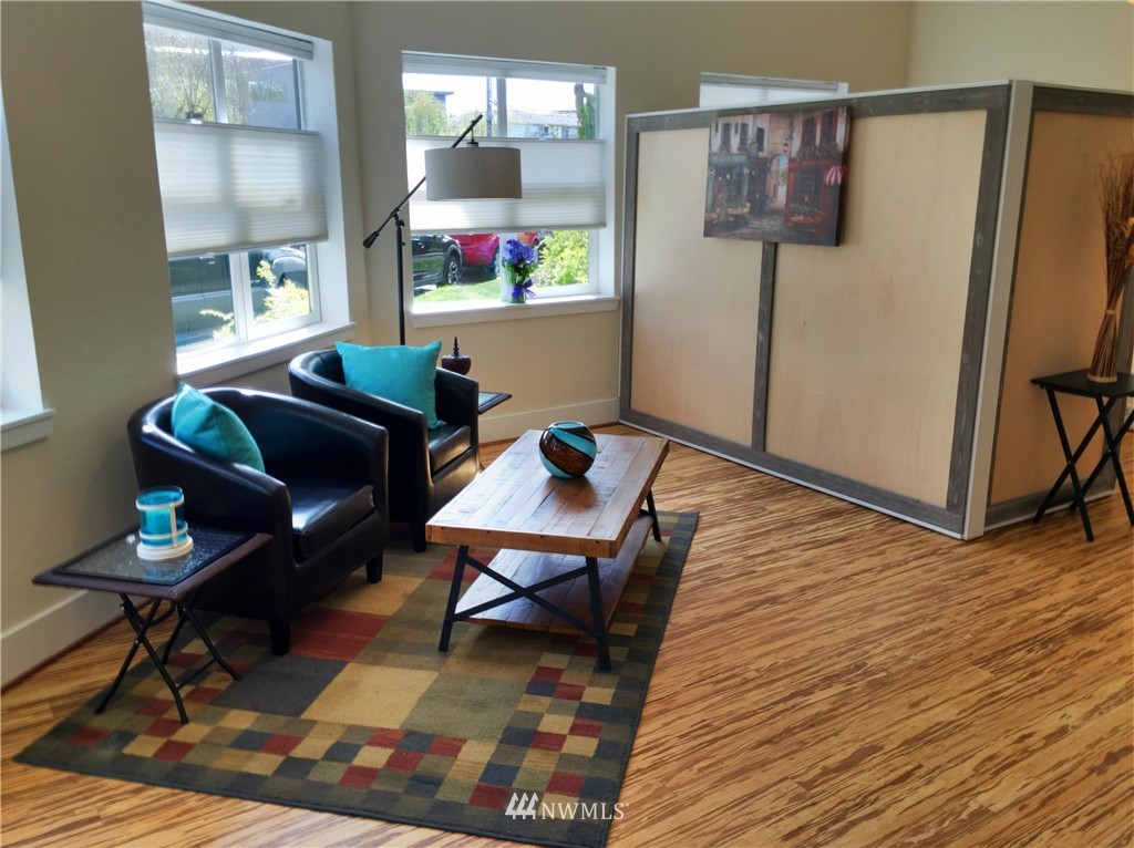 3929 Bridge Way North, Unit 101 Seattle, WA 98103 - Photo 12 of 18