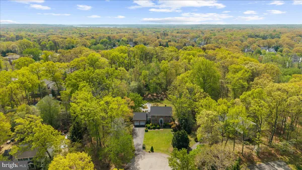 $798,900 | 303 Swaying Oak Court, Severna Park, MD 21146