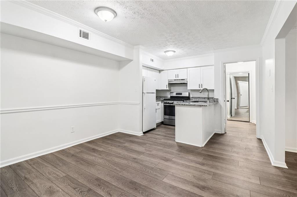 1931 Brian Way Decatur, GA 30033 - Photo 12 of 52